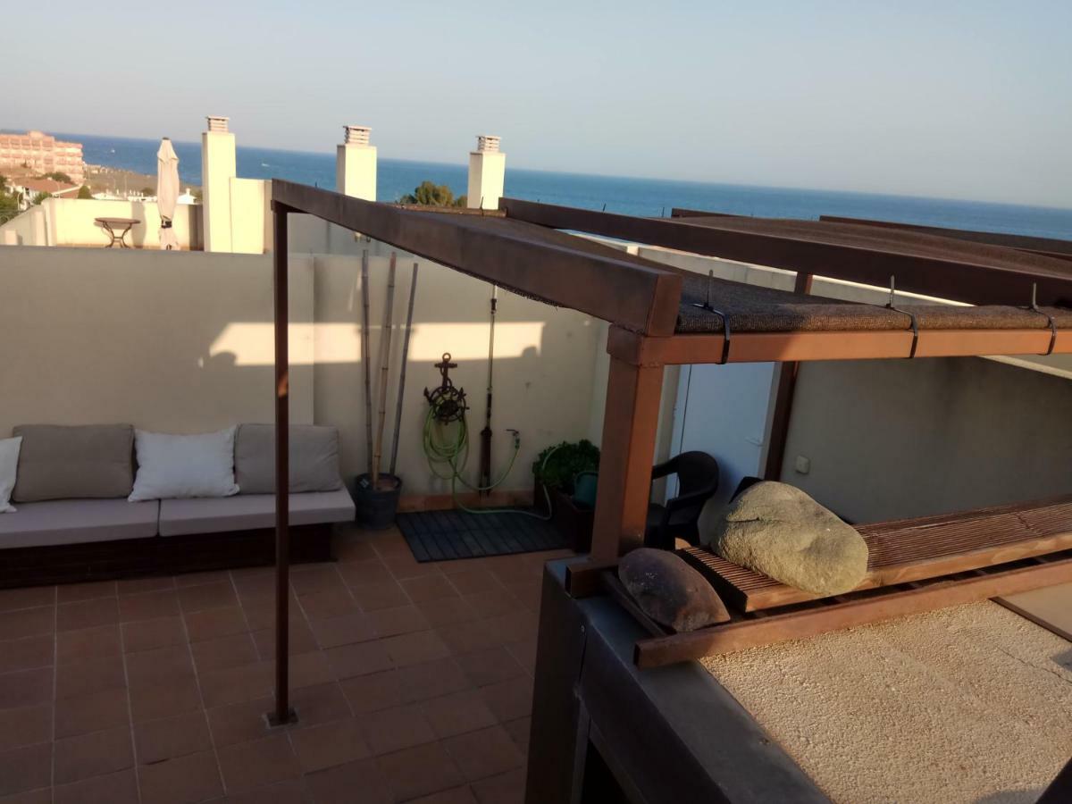 Precioso Atico En Torre De Benagalbon A 20 Metros Del Mar. Leilighet Eksteriør bilde
